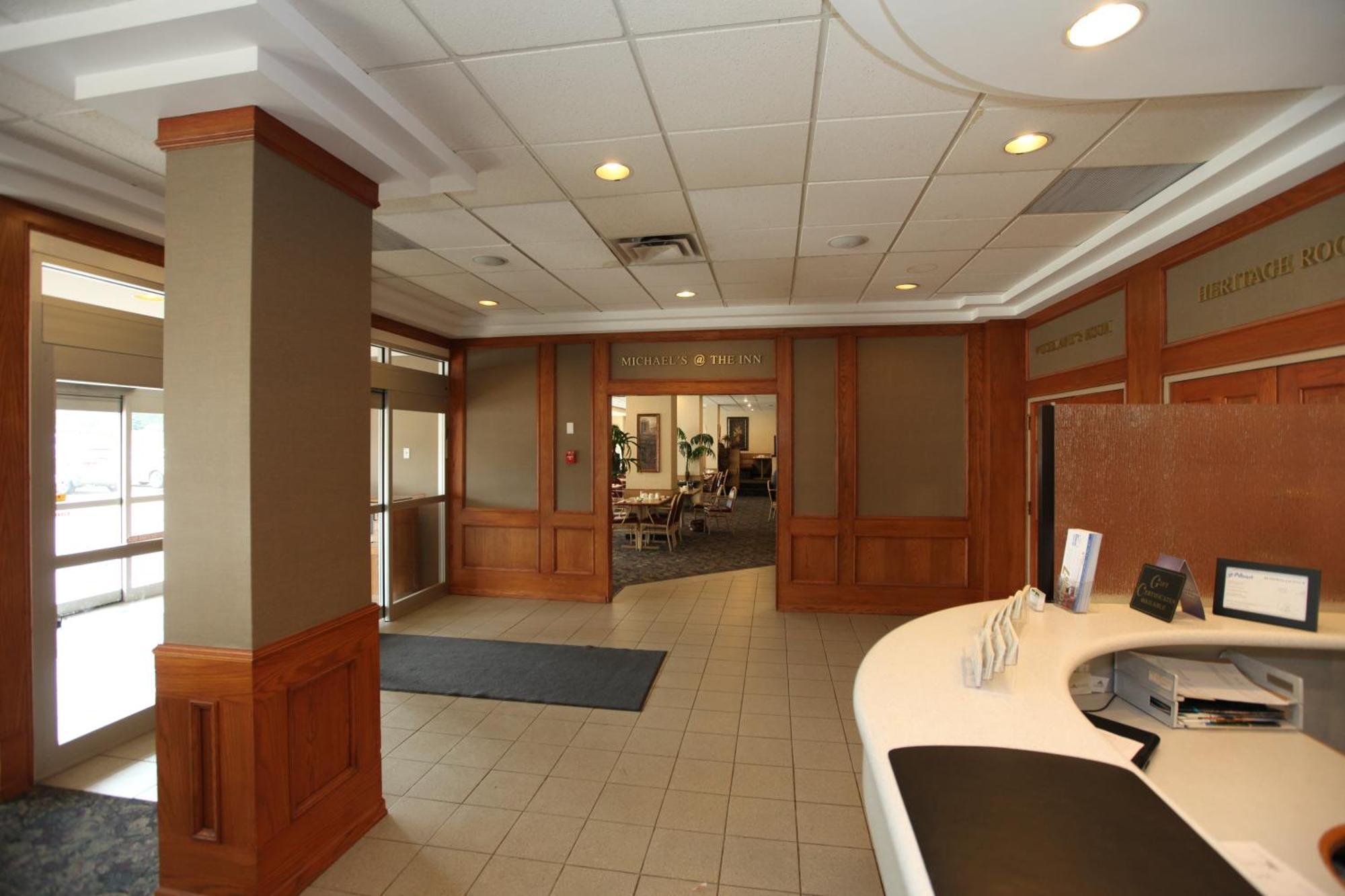 St. Albert Inn & Suites Saint Albert Kültér fotó