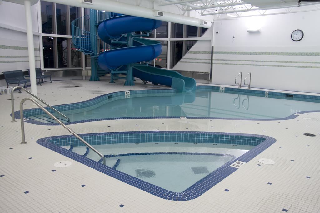 St. Albert Inn & Suites Saint Albert Kültér fotó
