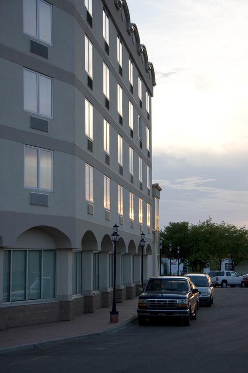 St. Albert Inn & Suites Saint Albert Kültér fotó