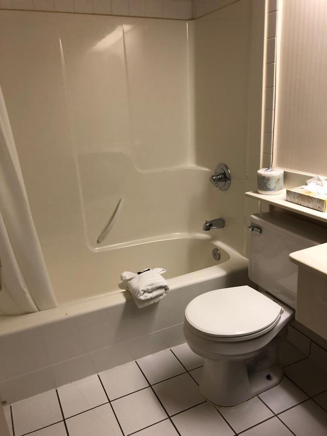 St. Albert Inn & Suites Saint Albert Kültér fotó